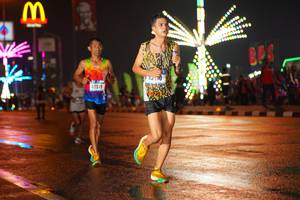 BIB: 42519
                            <button type="button" onclick="openModal(16154838)" class="btn btn-primary btn-sm float-right btn-popup" data-toggle="modal" data-target=".modal-high-quality">
                        <i class="fas fa-shopping-cart"></i> Add to Cart
                    </button>
                                            <button type="button" onclick="isThisMe(16154838, true)" class="btn btn-success btn-sm float-right btn-popup btn-isme hidden" data-toggle="tooltip" data-placement="bottom" title="นี่คือรูปของคุณใช่ไหม คลิกที่นี่เพื่อเอาเข้าอัลบั้ม">
                        <i class="fas fa-plus"></i> Add to album
                    </button>
                    <button type="button" onclick="isThisMe(16154838, false)" class="btn btn-warning btn-sm float-right btn-popup btn-isnotme hidden">
                        <i class="fas fa-ban"></i> Remove from album
                    </button>